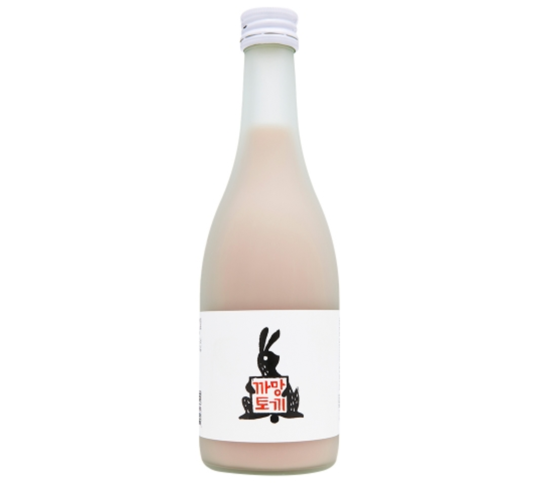 Black Rabbit Makgeolli 까망토끼 막걸리 黑兔米酒